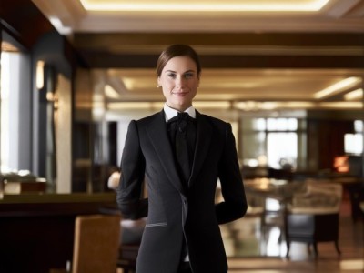 酒店服务中的礼仪实践，礼节在现代酒店服务中的重要性